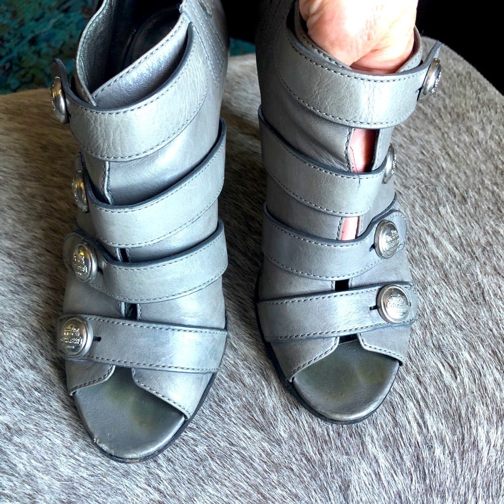 COACH grey leather Brandie Boot size 8
